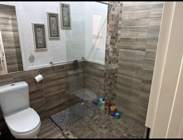 2 BEDROOM TOWNHOUSE FOR SALE IN SUNNINGHILL